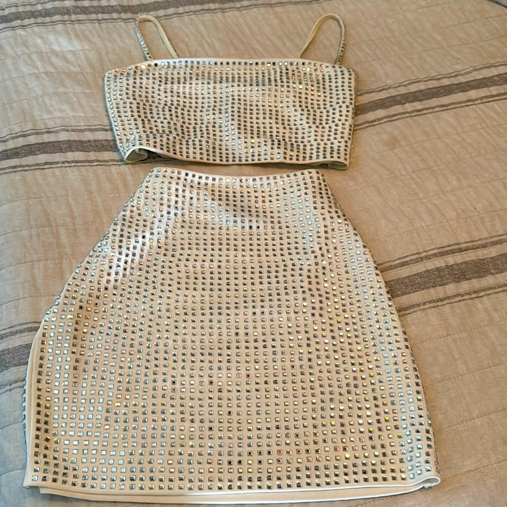 Silver Party Set Sequins Only Warn Once For Sever… - image 1